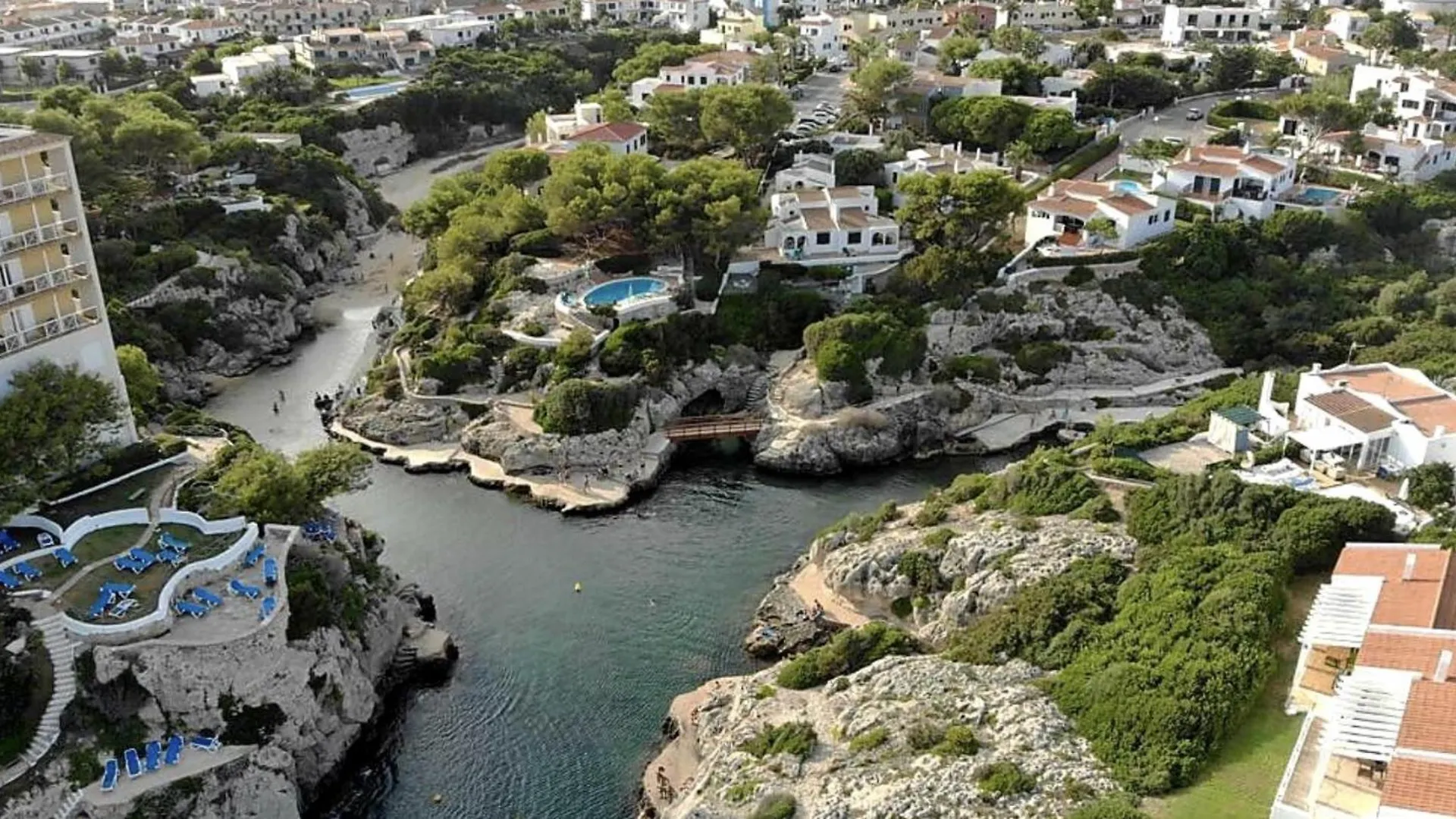 Apartamentos Islanders Cala en Forcat